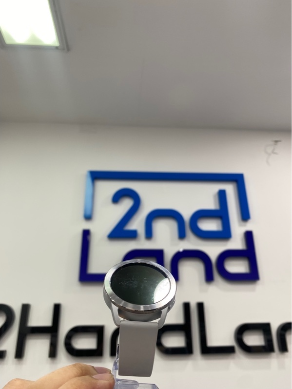 Đồng hồ Xiaomi Watch S3 - Màu bạc - Ngoại hình: 98% - FullBox