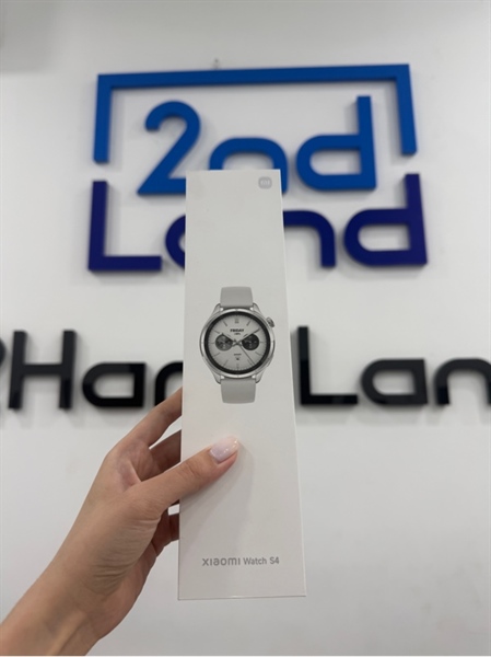Đồng hồ Xiaomi Watch S4 - Màu bạc - Ngoại hình 98% - Trầy viền nhẹ - Kèm Box , sạc