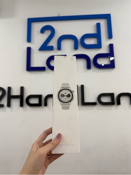 Đồng hồ Xiaomi Watch S4 - Màu bạc - Ngoại hình 98% - Xước nhẹ - FullBox