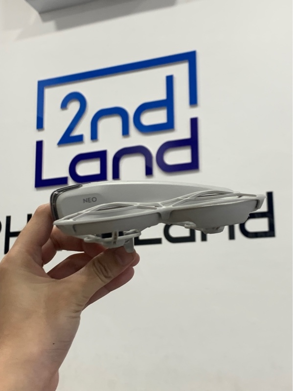 Drone Dji neo - Màu xám - 2 pin chu kì sạc 14/13 - Ngoại hình: 97% - Kèm túi