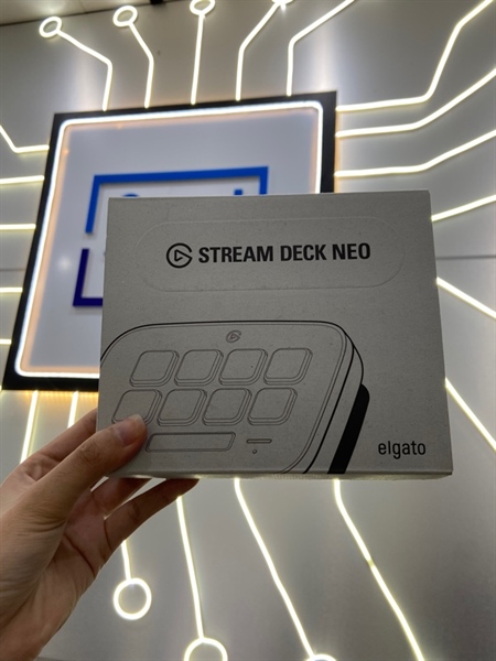 Elgato Stream Deck Neo - Màu trắng - Ngoại hình: 98% - Kèm Box 3