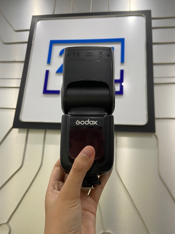 Flash Godox TT685F - Màu đen - Ngoại hình: 97% - Body