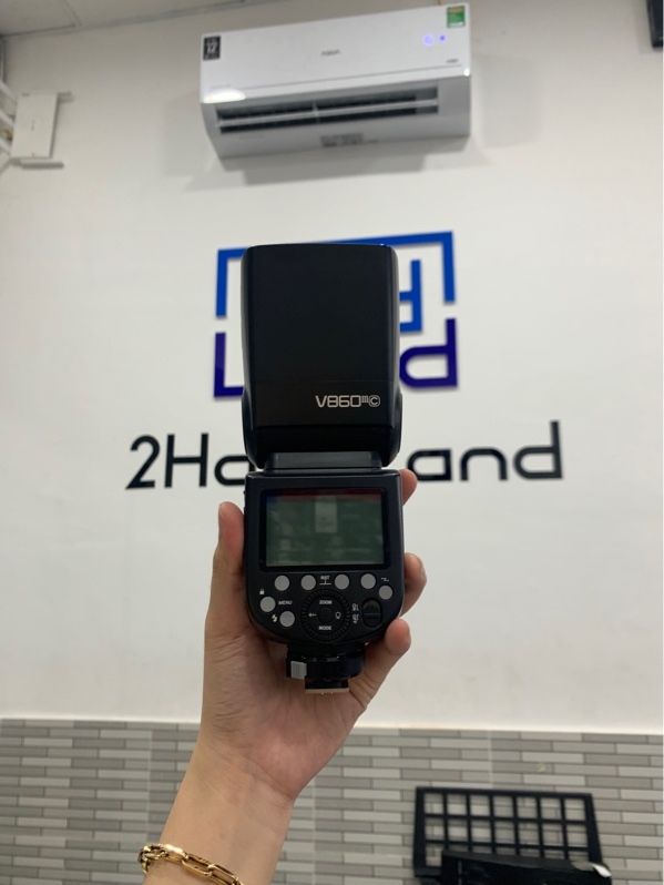 Flash Godox V860 III cho Canon - Màu đen - Ngoại hình: 98% - Fullbox