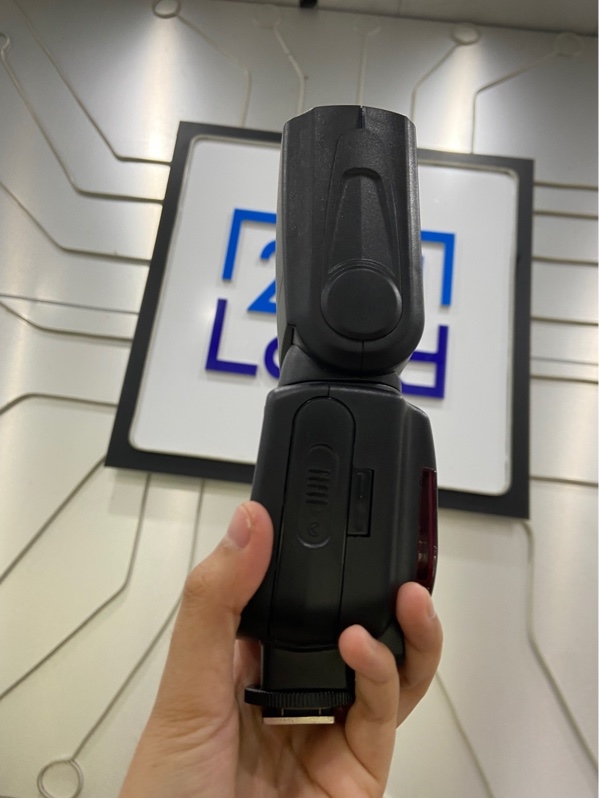 Flash Triopo TR-950 Speedlight - Màu đen - Ngoại hình: 98% - Body