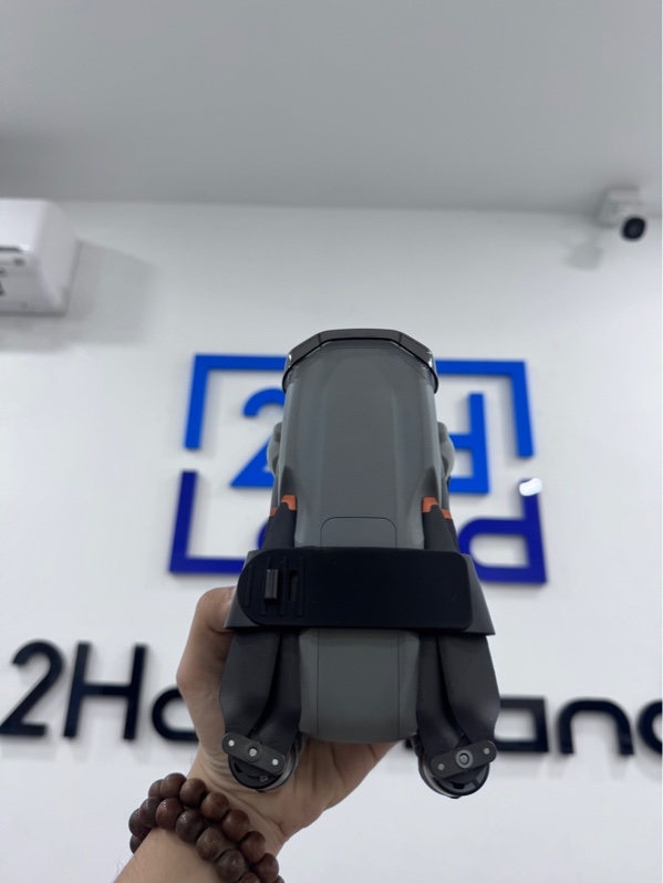 Flycam DJI Air 3S - Bản fly more combo - Màu xám - Ngoại hình 98% - Kèm túi, box, tay RC2, 3 pin, 1 dock sạc 3, 6 cánh thay, 1 cáp c-c , 3 filter Pin 1, chu kỳ 5 Pin 2, chu kỳ 6 Pin 3, chu kỳ 7