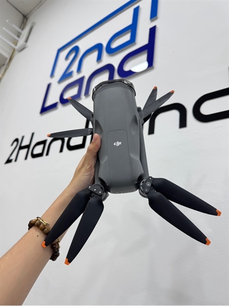 Flycam DJI Air 3S - Màu xám - Ngoại hình 98% - Kèm túi đựng flycam, 3 pin & docs sạc 3 pin, kèm túi đựng pin , không tay