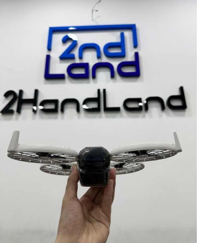 Flycam DJI Flip bản combo - Màu đen - Ngoại hình 97% - Kèm túi đựng + 3 cánh thay thế + Dock sạc + 3 pin ( 1Pin 7 lần sạc, 2 pin 12 lần sạc) + Tay RC2