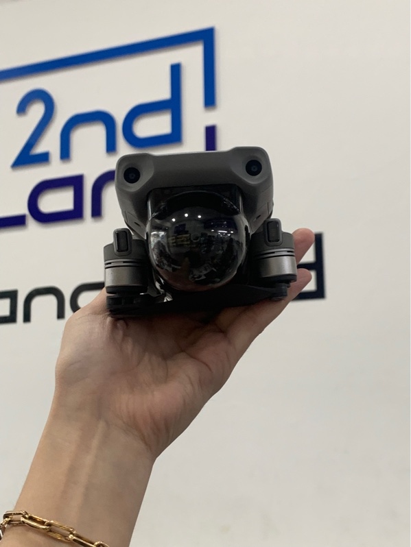 Flycam DJI mavic air 2 - 2 pin (6-9) - Màu xám - Ngoại hình: 97% - Kèm 6 cánh thay, 3 thay nắp lens, tay+sạc