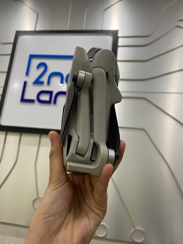 Flycam DJI Mini 3 - Bản đơn tay C5 - Pin sạc 17 lần- Màu xám - Ngoại hình: 98% - FullBox + túi