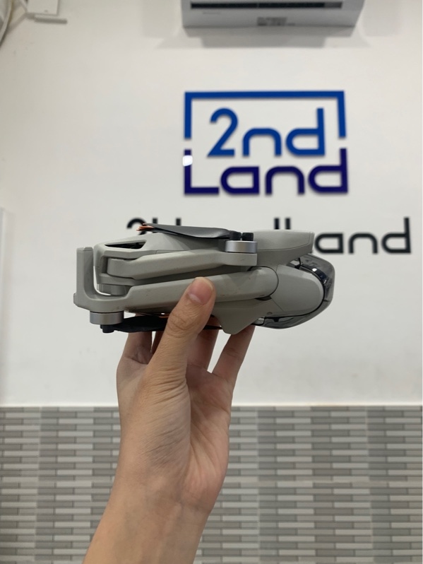 Flycam Dji Mini 3 - Combo 3 pin bản thường ,20/20/21 - Màu xám - Ngoại hình: 98% - Kèm tay thường