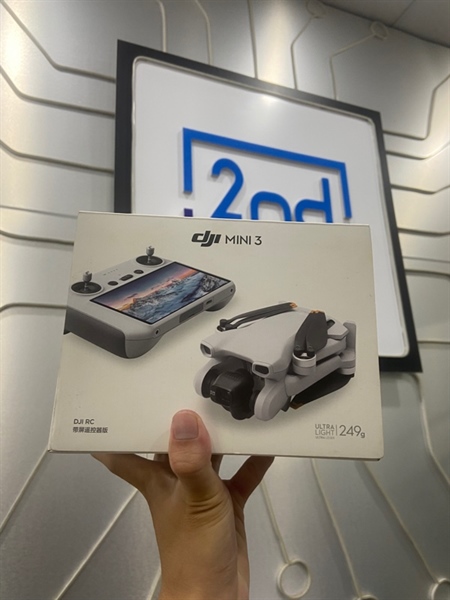Flycam DJI Mini 3 ( DJI RC )- Màu bạc - Ngoại hình: 98% - FullBox