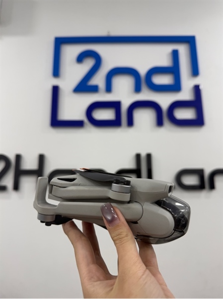 Flycam DJI Mini 3 thường - Bản đơn tay RC - Màu xám - Ngoại hình 98% - Kèm 1 pin (chu kì 9) + 1 pin plus ( chu kì 2) , dock sạc đôi , túi 2