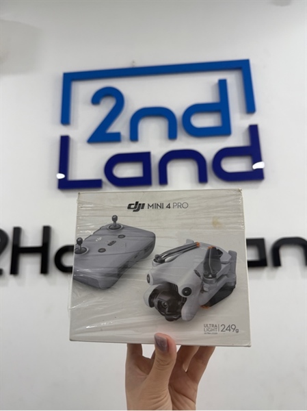 Flycam DJI Mini 4 pro (RC-N2) - Màu xám - Ngoại hình 98% - Kèm tay RC-N2 , dây c to c , 1 pin cycle 56 , 2 cánh thay , ốp gimble , ốp thân