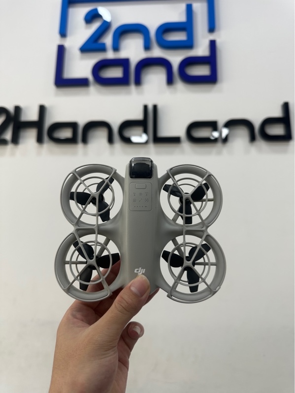 Flycam DJI NEO - Màu bạc - Ngoại hình 97% - Khung bảo vệ gãy, 1 cánh bị nứt - Kèm box + 1 pin 4 lần sạc + 1 cánh thay thế