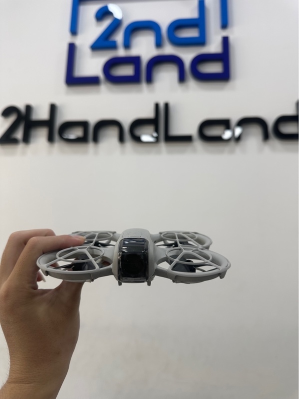 Flycam DJI NEO - Màu bạc - Ngoại hình 97% - Khung bảo vệ gãy, 1 cánh bị nứt - Kèm box + 1 pin 4 lần sạc + 1 cánh thay thế