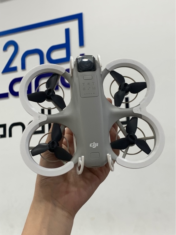 Flycam DJI neo - Màu xám - 3 pin (5/14/5) - Ngoại hình: 97% - Kèm tay rc-n3 + dock sạc + túi
