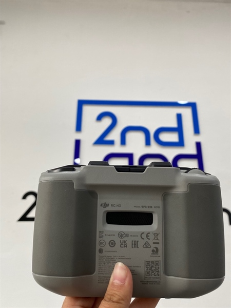 Flycam DJI neo - Ngoại hình 98% - Bản combo - 3 pin chu kỳ ( 8-9-8) - Fullbox 3