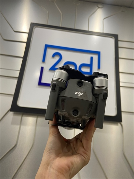 Flycam Mavic 2 Pro - L1P - Màu xám - Ngoại hình: 97% - Kính cam trầy, trầy màn - Kèm túi đựng + điều khiển + 1 pin ( 8 lần sạc ) + sạc + dock sạc 3