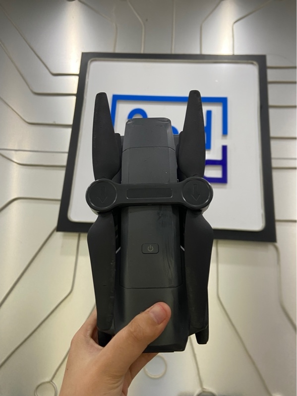 Flycam SJRC F22 S3 Pro - F22S3 - Camera 4K - Màu xám - Ngoại hình: 96% - Có cấn móp - Kèm 1 tay điều khiển, 1 pin, kèm túi