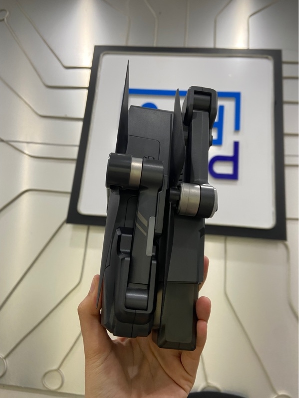 Flycam SJRC F22 S3 Pro - F22S3 - Camera 4K - Màu xám - Ngoại hình: 96% - Có cấn móp - Kèm 1 tay điều khiển, 1 pin, kèm túi