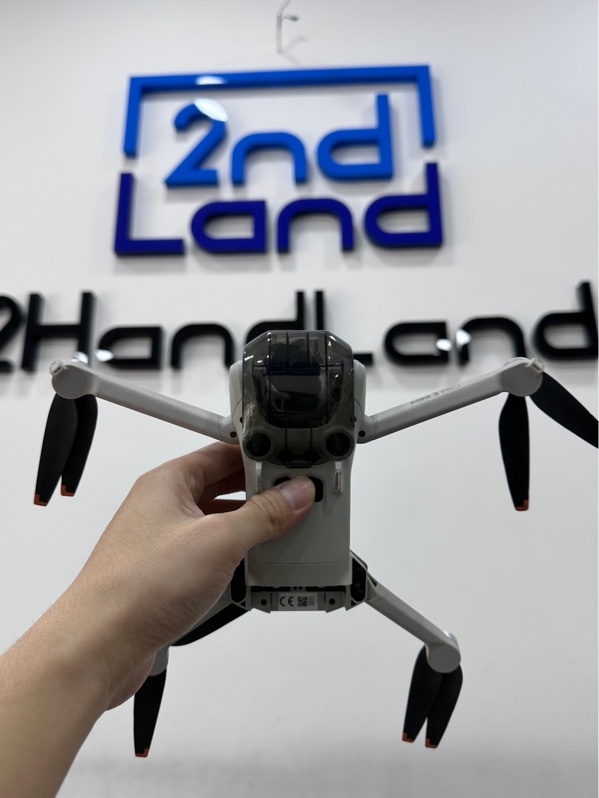 Fycam DJI Mini 3 Pro (DJI RC) Fly More Combo - Màu xám - Ngoại hình 97% - Vỏ ố nhẹ, ốc sét - Kèm túi đựng + 2 Pin plus ( 13, 16) + 1 Pin thường (14 lần) + Đủ phụ kiện