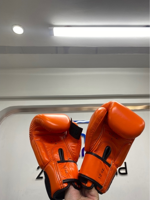 Găng tay đấm bốc Fairtex BGV16 - 12oz - Màu cam - Ngoại hình 98% - Body