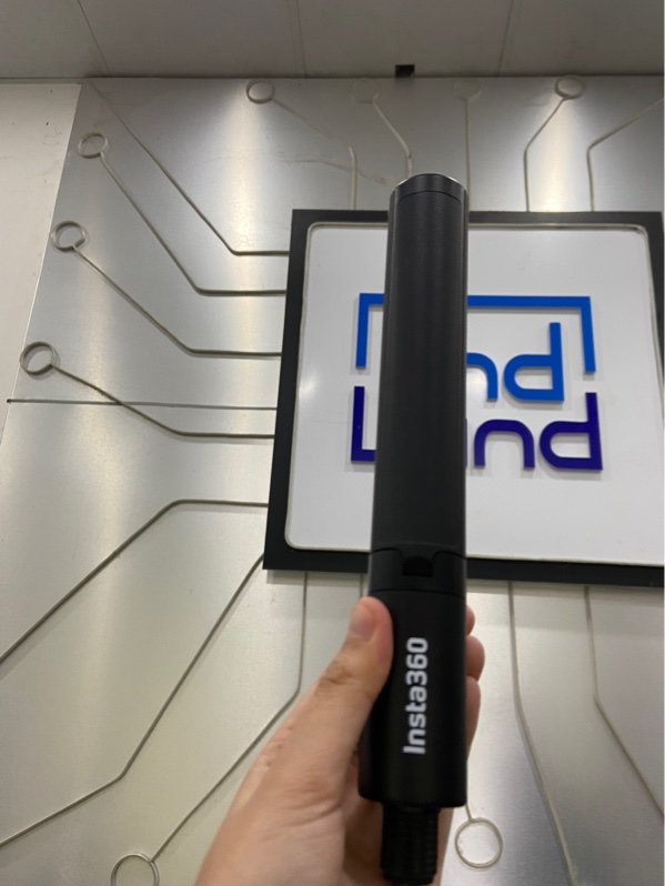 Gậy Insta360 2-in-1 Invisible Selfie Stick + Tripod - Màu đen - Ngoại hình: 98% - Kèm Box