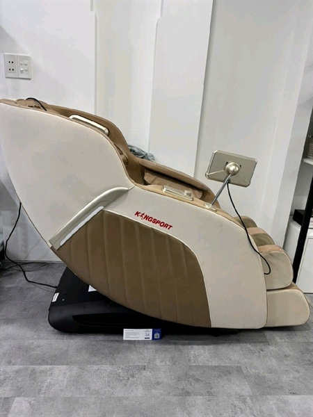 Ghế Massage Kingsport G77 - Màu nâu - Ngoại hình 97% - Chức năng hoạt động tốt , tính năng nói phản hồi hơi chậm , vải da hơi cũ - Kèm nguồn 1