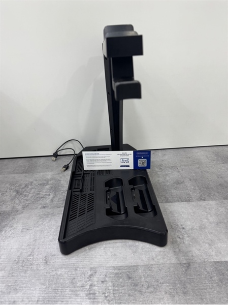 Giá đỡ tay cầm chơi game VR đa năng thú vị cho PS4/PS4 PRO/PS4 SLIM kèm quạt tản nhiệt dành cho Sony PS4 - Màu đen - Ngoại hình 98% - Fullbox 1