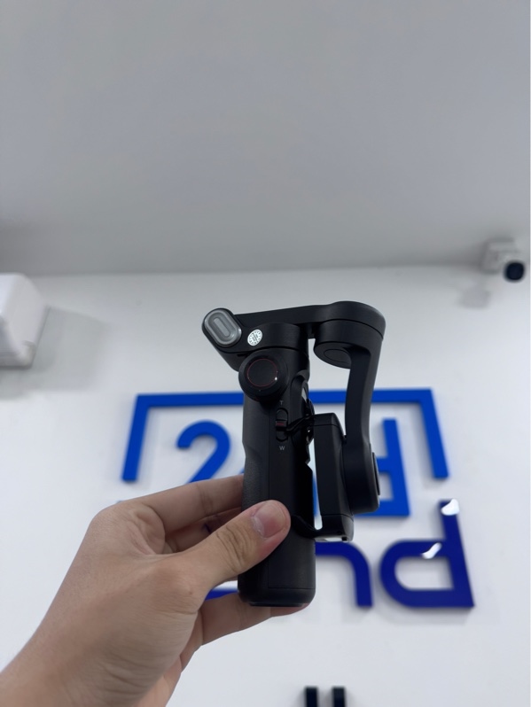 Gimbal chống rung AOCHUAN Smart XE - Màu đen - Ngoại hình 98% - Fullbox