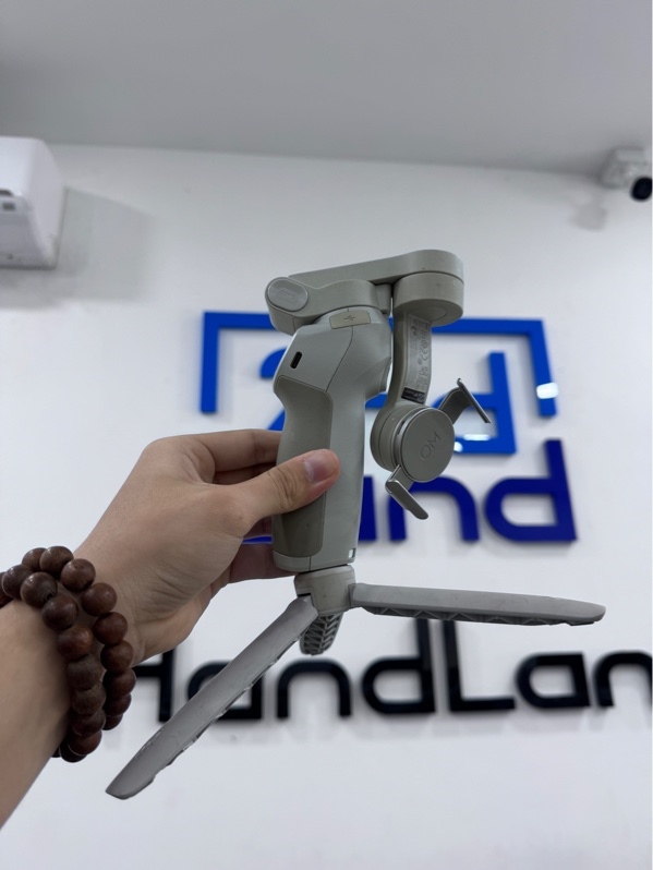 Gimbal DJI OM4 SE - Màu xám - Ngoại hình 97% - Ố vàng, thiếu 1 dây đeo - Kèm box