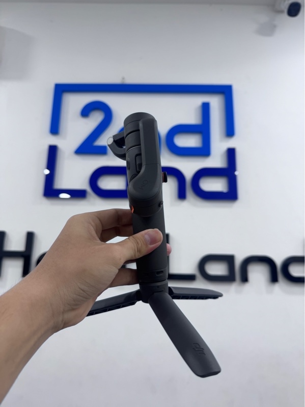 Gimbal DJI Osmo mobile 6 - Màu xám - Ngoại hình 97% - Trầy xước - Kèm box, kèm chân, túi đựng