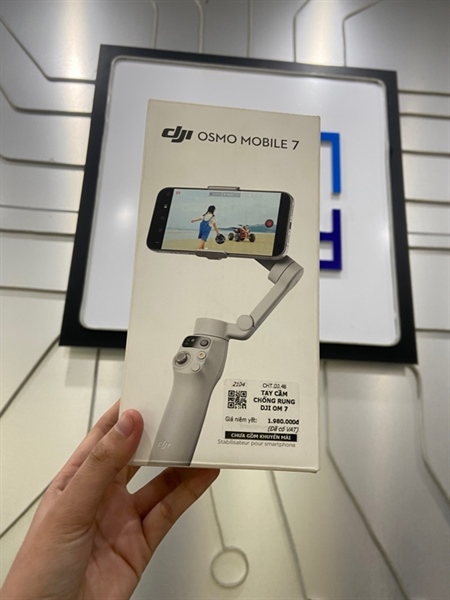 Gimbal DJI OSMO Mobile 7 - Màu xám - Ngoại hình: 98% - FullBox