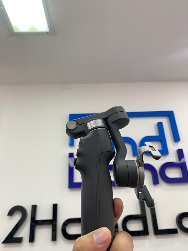 Gimbal DJI Osmo Mobile 7P - Màu đen - Ngoại hình: 98% - Kèm Box