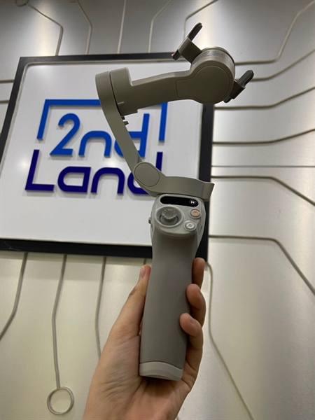 Gimbal DJI Osmo Mobile SE - Màu trắng - Ngoại hình: 98% - Kèm Tripods + túi