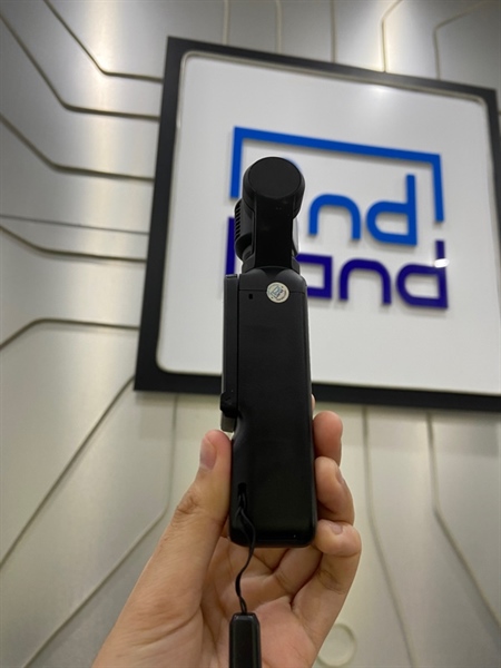 Gimbal DJI Osmo Pocket 3 - Creator Combo - Màu đen - Ngoại hình: 98% - X2 lỗi cảm biến - Kèm túi mini tripod + tay cầm pin DJI Mic 2 + thẻ nhớ 128GB + lọc thẻ nhớ + tay cầm nhỏ 2