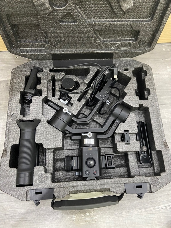 Gimbal DJI Ronin-s (rs1) - Màu đen - Ngoại hình: 97% - Trầy cấn, thiếu tripod - Kèm Box