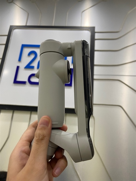 Gimbal Insta 360 Flow pro - Màu trắng - Ngoại hình: 98% - FullBox 1