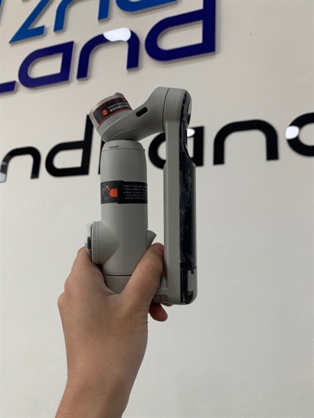 Gimbal Insta 360 Flow Pro - Màu xám - Ngoại hình: 98% - Fullbox