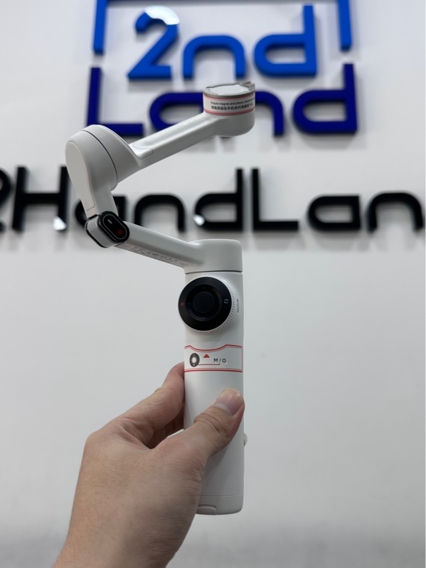 Gimbal Insta360 Flow 2 (Summit White) - Màu trắng - Ngoại hình 97.5% - Fullbox