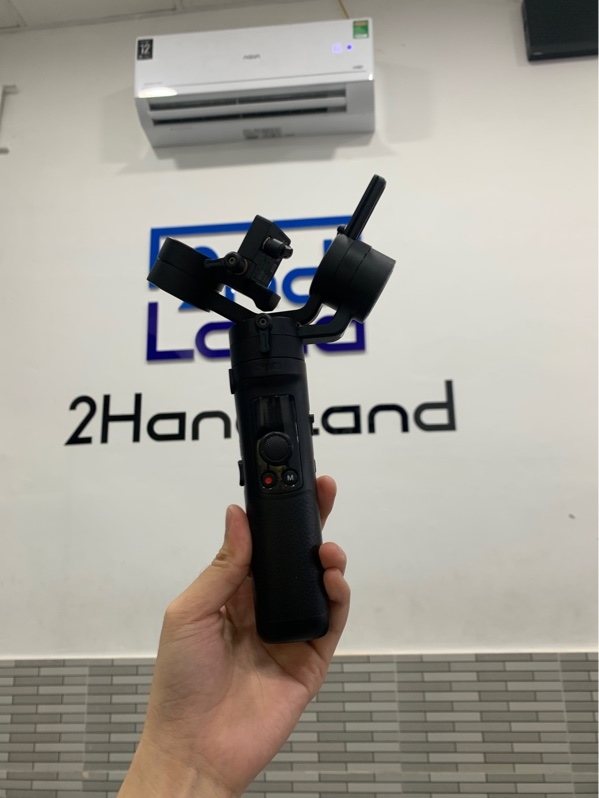 Gimbal Zhiyun Crane M2 - Màu đen - Ngoại hình: 97% - Kèm hộp
