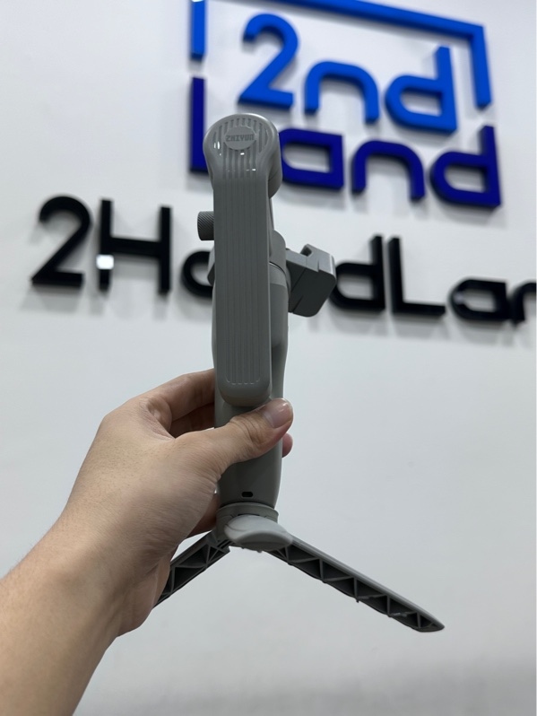 Gimbal Zhiyun Q3 - Màu xám - Ngoại hình 98% - Kèm box + tripox + cáp LK
