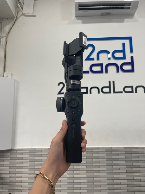 Gimbal zhiyun smooth 4 - Màu đen - Ngoại hình: 98% - Kèm hộp