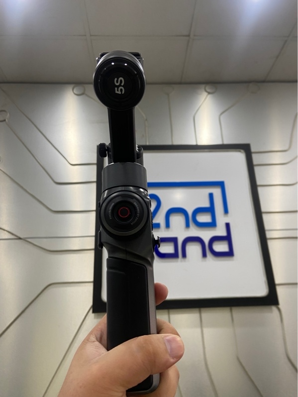 Gimbal Zhiyun Smooth 5S - Màu đen - Ngoại hình: 97% - Kèm túi đựng + Chân đứng + Đèn