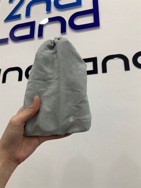 Gimball Insta 360 Flow - Màu trắng - Ngoại hình: 97% - Body, kèm túi 3