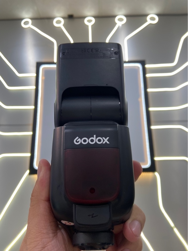Godox TT685 Mark Il For Canon - Màu đen - Ngoại hình: 98% - Kèm túi