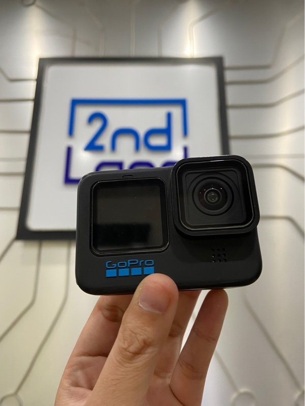 Gopro 10 Black - Màu đen - Ngoại hình: 97% - Trầy xước nhẹ - Kèm 2 pin ( 1 pin phù )