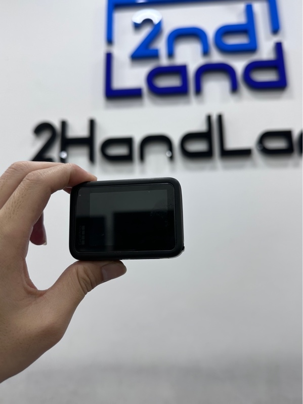 GoPro Hero 10 Black - Màu đen - Ngoại hình 98% - Kèm túi + Dây sạc + 1 pin