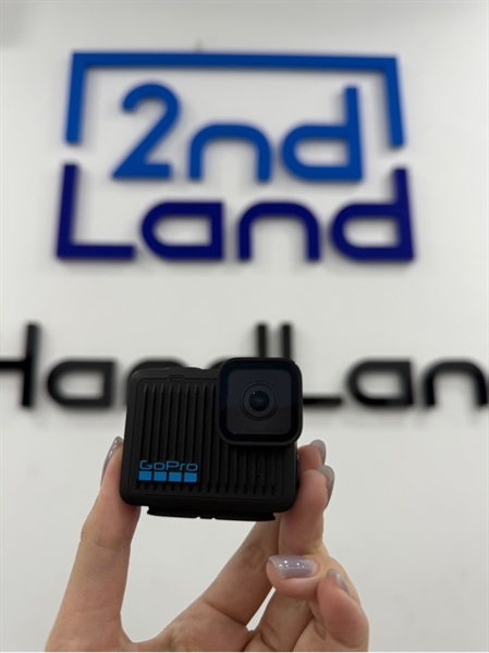 Gopro Hero 4K - Màu đen - Ngoại hình 98% - Kèm Box , ngàm 1