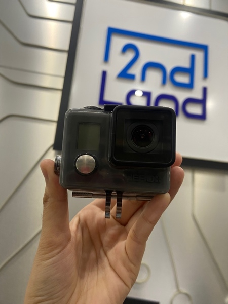 Gopro Hero 5 - Màu đen - Ngoại hình: 98% - Kèm sạc + 2 pin phồng